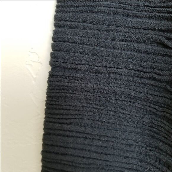 𝅺euc Wolford merino textured long sleeve mock neck - Picture 5 of 12